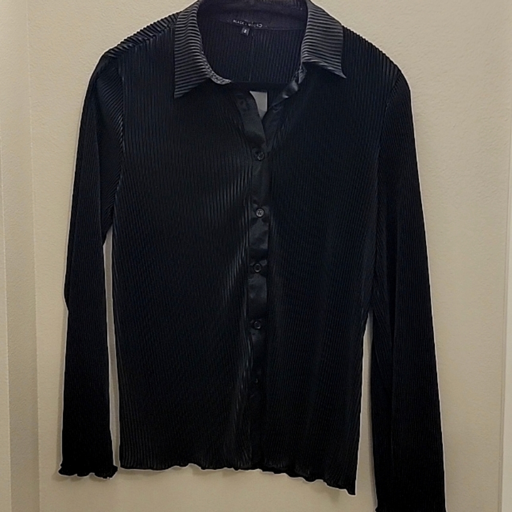 Women's blouse and pants set